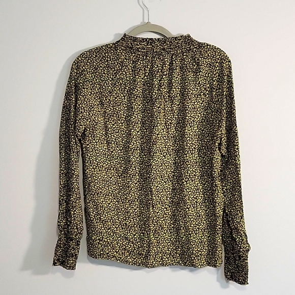 BB Dakota Steve Madden Top Blouse XS Floral Smocked Sleeve Tie Neckline NWT - Picture 6 of 6